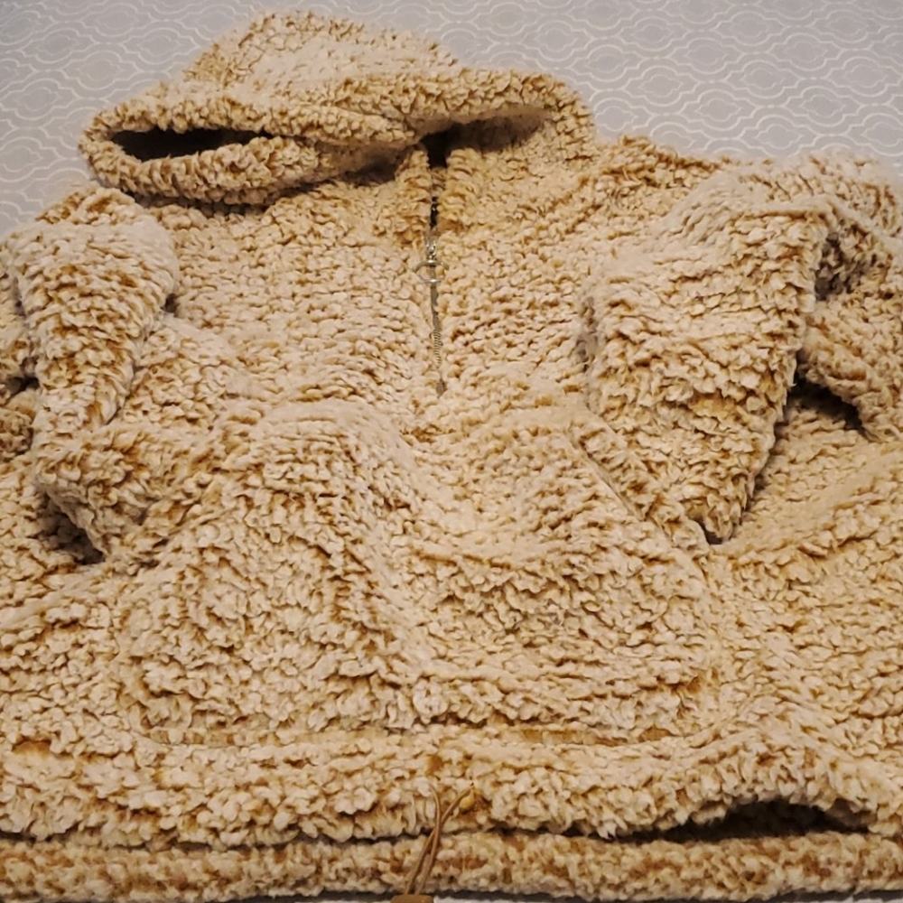 Sweater with hat super soft - Picture 7 of 11